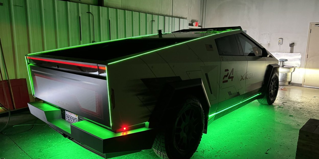 must-have-cybertruck-lighting-mods-banner