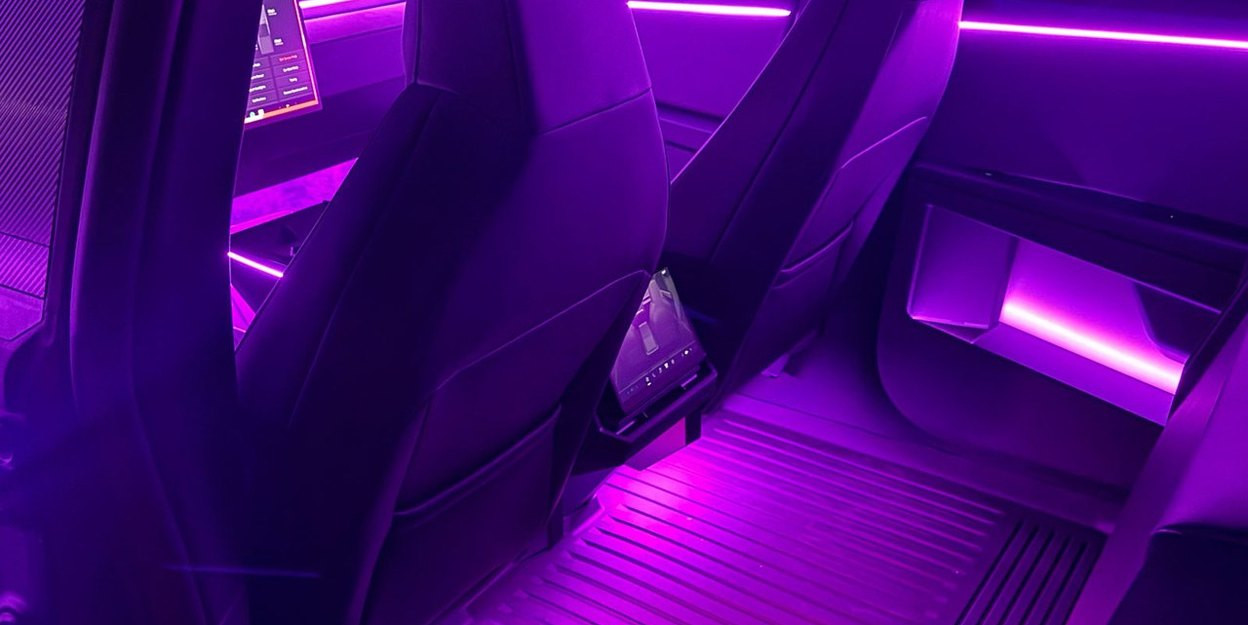 the-xkmax-take-on-truck-interior-lights-banner